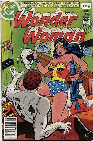 Wonder Woman #256 cover