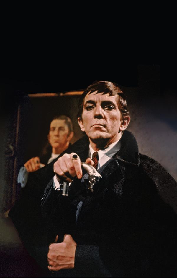 Dark Shadows #1 cover by Photo